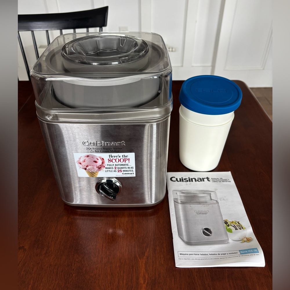 Cuisinart 2 Quart Ice Cream Maker ICEBCP1